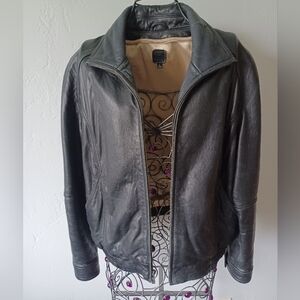 Wilsons Leather Black Jacket vintage women’s bomber